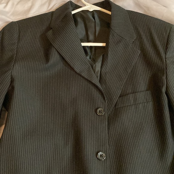 Van Heusen Suit - Black, white striped lines - 16R - Picture 2 of 6